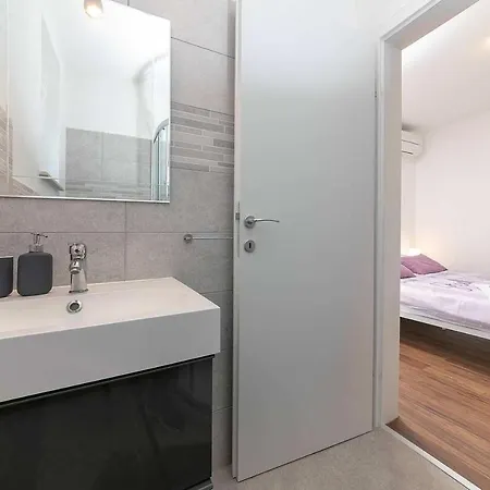 Sofia Holiday home Santalezi